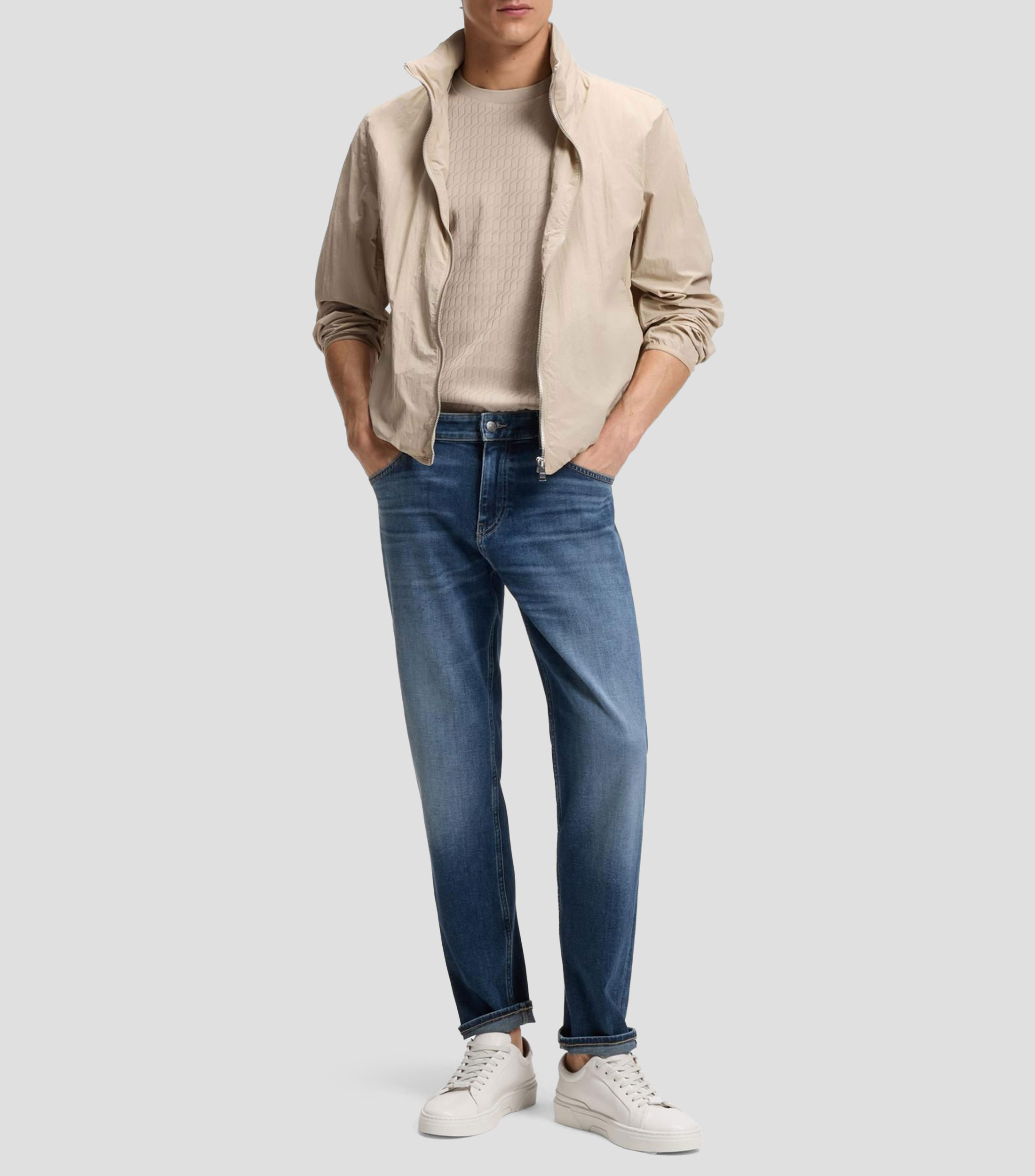 Jeans Boss regular en tejido vaquero elástico y supersuave Hombre